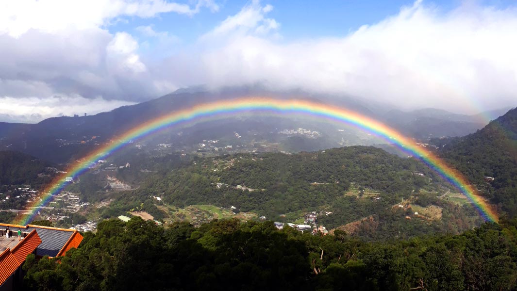 台湾で記録された 8時間58分 の虹 その時 大気中では何が起こっていたのか ギネス世界記録